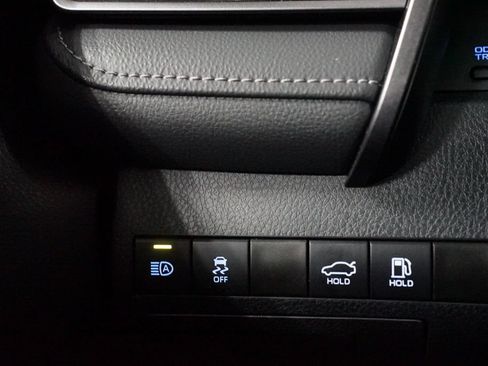 Certified 2024 Toyota Camry SE FWD image 22