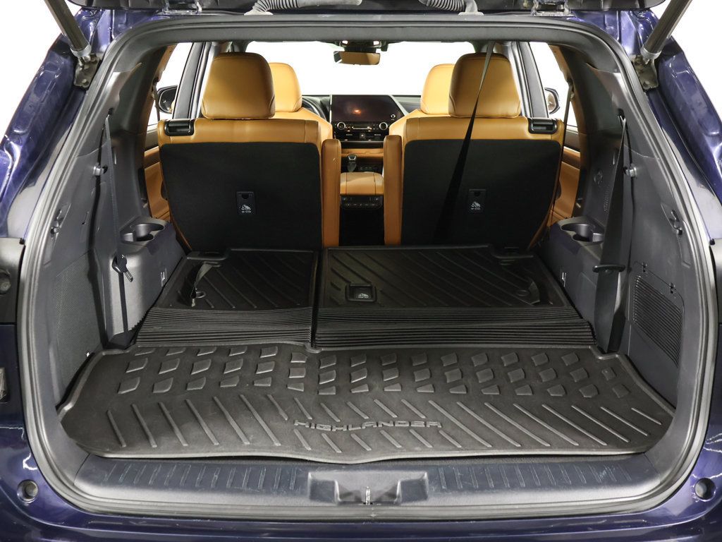 Used 2023 Toyota Highlander Platinum AWD/4WD image 22