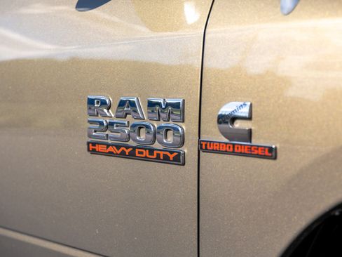 Used 2013 RAM 2500 Tradesman w/ Chrome Appearance Group AWD/4WD image 22