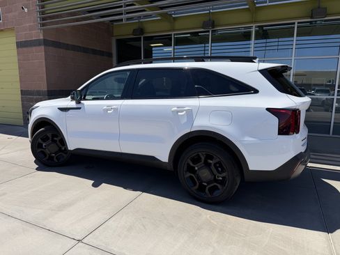 Used 2025 Kia Sorento X-Line EX AWD/4WD image 5
