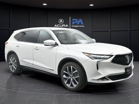 Used 2024 Acura MDX SH-AWD w/ Technology Package image 29