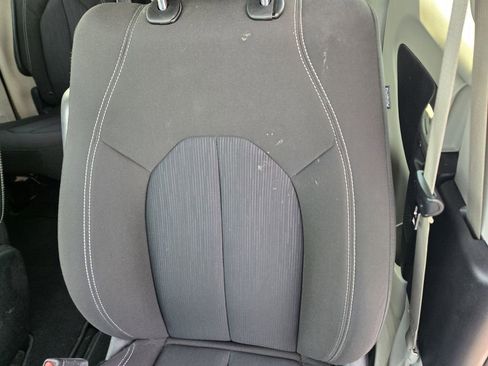 Used 2024 Chrysler Voyager LX FWD image 21