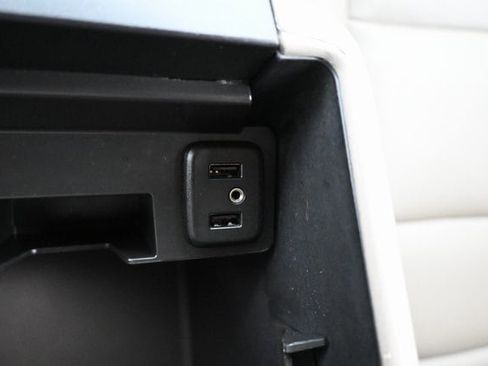 Used 2019 GMC Yukon SLT w/ Open Road Package image 34