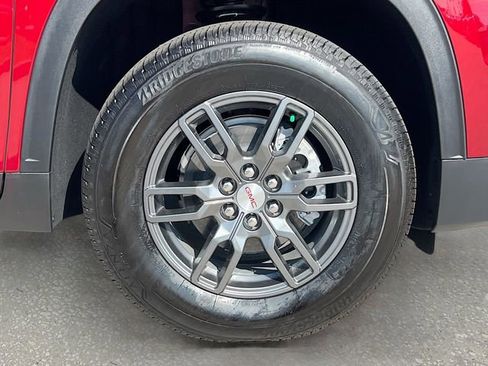 New 2026 GMC Acadia Elevation image 19