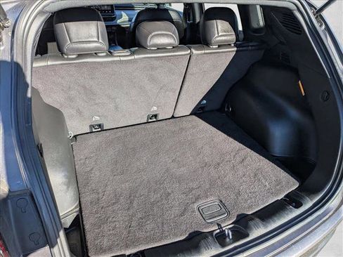 Used 2024 Jeep Compass Limited image 18