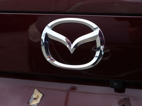 Certified 2024 MAZDA CX-90 Plug-In Hybrid w/ Premium Pkg image 17