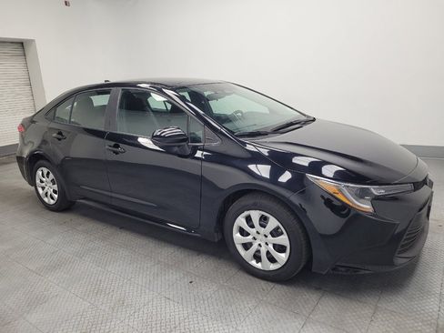 Used 2024 Toyota Corolla LE FWD image 11
