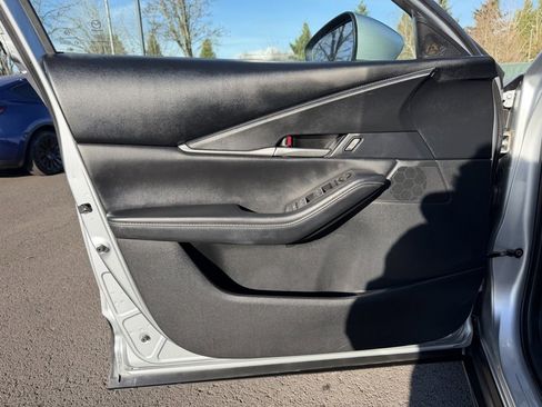 Used 2021 MAZDA CX-30 AWD 2.5 S w/ Select Package image 12