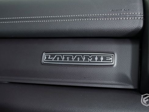 Used 2024 RAM 3500 Laramie w/ Night Edition image 36