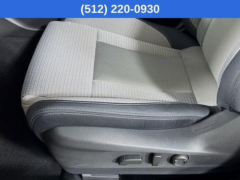 Certified 2025 Subaru Outback Premium image 24