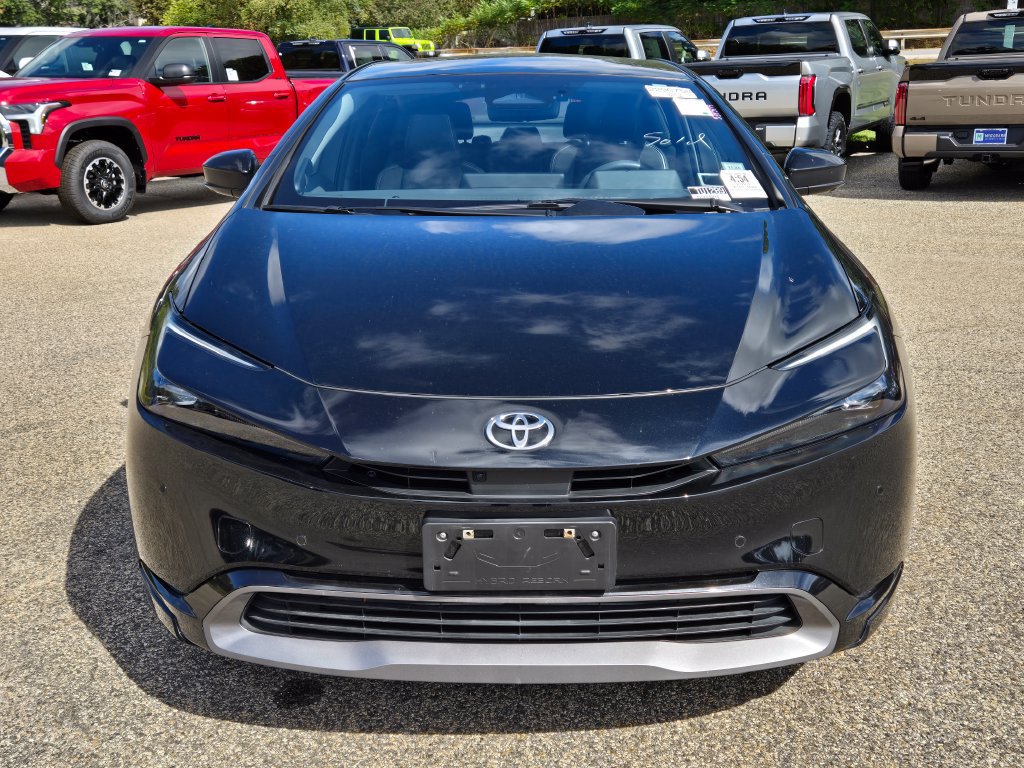 Used 2023 Toyota Prius Limited w/ Limited Premium Package AWD/4WD image 9