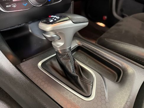 Used 2018 Dodge Charger R/T Scat Pack w/ Dynamics Package image 31