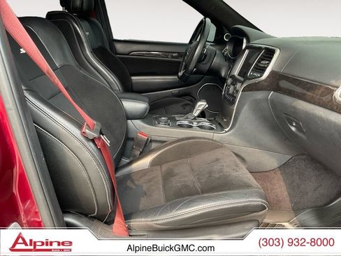 Used 2017 Jeep Grand Cherokee SRT AWD/4WD image 15