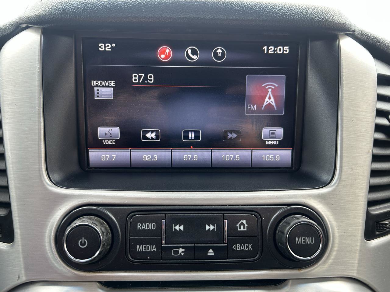 Used 2015 GMC Yukon SLT w/ Open Road Package AWD/4WD image 25