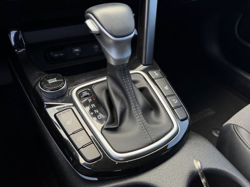Certified 2024 Kia Seltos S AWD/4WD image 28