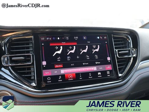 Used 2021 Dodge Durango R/T w/ Blacktop Package AWD/4WD image 35
