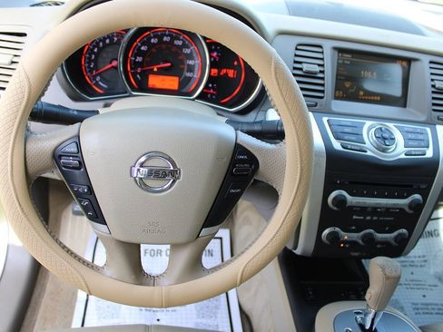 Used 2010 Nissan Murano SL w/ Leather Pkg AWD/4WD image 19