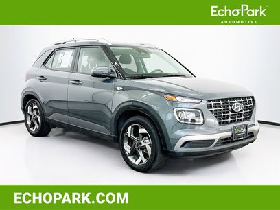 Used 2025 Hyundai Venue SEL