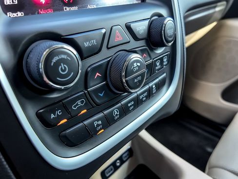 Used 2018 Dodge Durango Citadel image 13