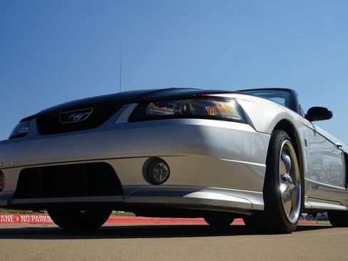 Used 2003 Ford Mustang GT image 4