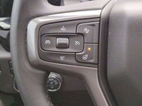 Used 2023 Chevrolet Silverado 1500 ZR2 w/ Technology Package image 25