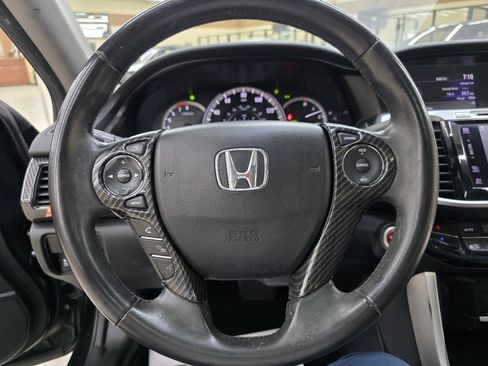 Used 2017 Honda Accord EX-L image 25