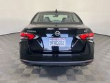 Used 2021 Nissan Versa SV image 5