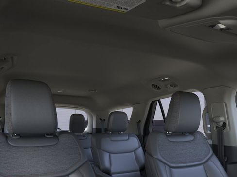 New 2026 Ford Explorer Active w/ Active Comfort Package RWD image 24