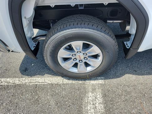 New 2026 GMC Sierra 1500 Pro w/ Pro Value Package image 5