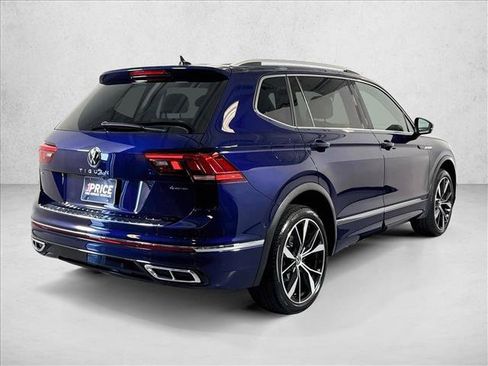 Used 2022 Volkswagen Tiguan SEL R-Line AWD/4WD image 5