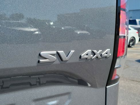 Used 2023 Nissan Frontier SV w/ Tow Package image 7