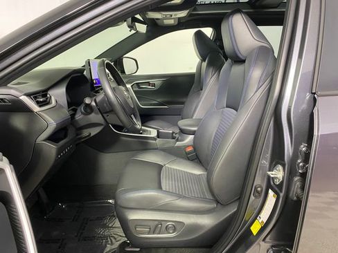 Used 2024 Toyota RAV4 XSE w/ Advanced Technology Package image 10