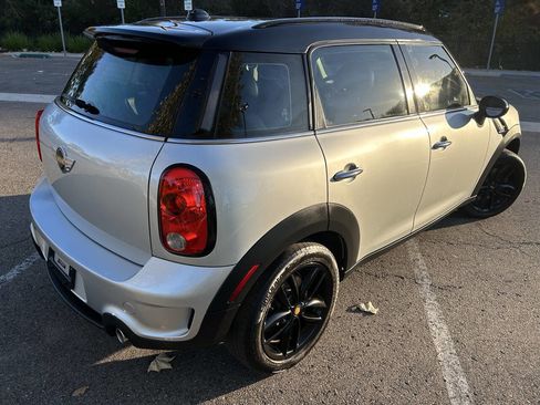 Used 2015 MINI Cooper Countryman S image 2