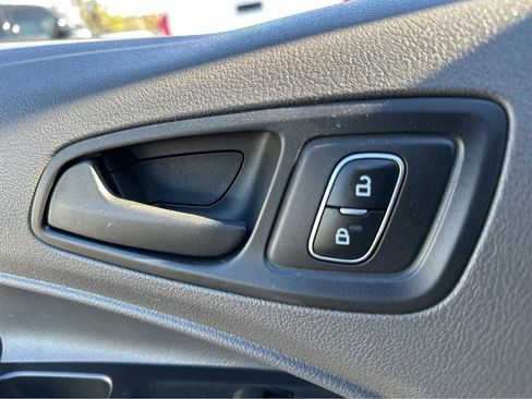 Used 2022 Ford Transit Connect XL image 31