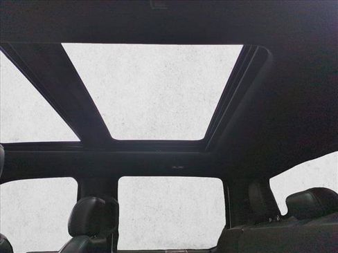 Used 2019 Ford F150 Raptor w/ Equipment Group 802A Luxury AWD/4WD image 20