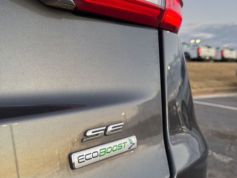 Certified 2019 Ford Fusion SE image 8