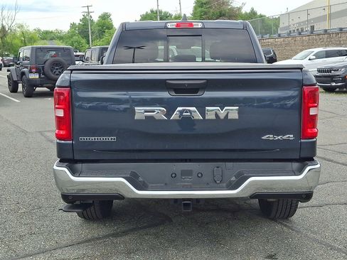 Used 2025 RAM 1500 Big Horn AWD/4WD image 5
