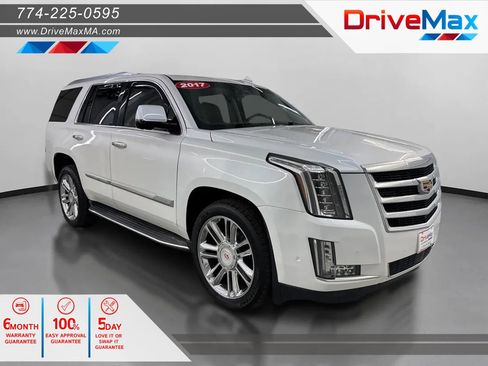Used 2017 Cadillac Escalade Premium Luxury AWD/4WD image 1