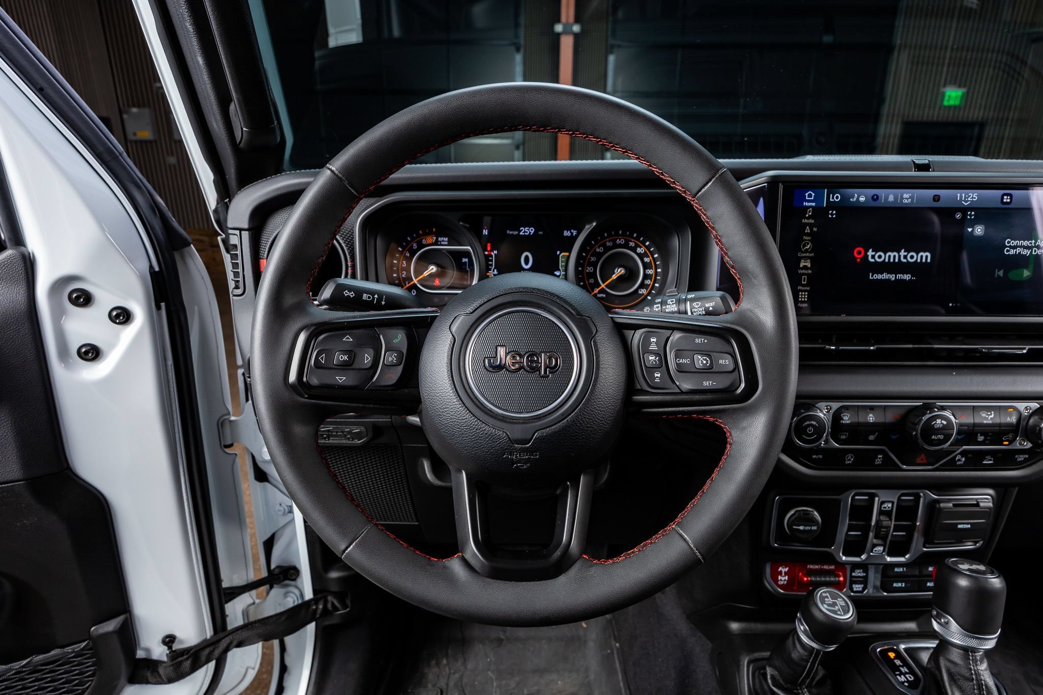 Used 2024 Jeep Wrangler Unlimited Rubicon AWD/4WD image 18