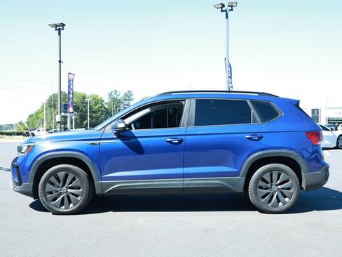Used 2022 Volkswagen Taos S FWD image 9