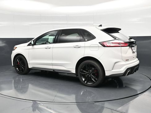 Certified 2022 Ford Edge ST w/ Equipment Group 401A AWD/4WD image 10