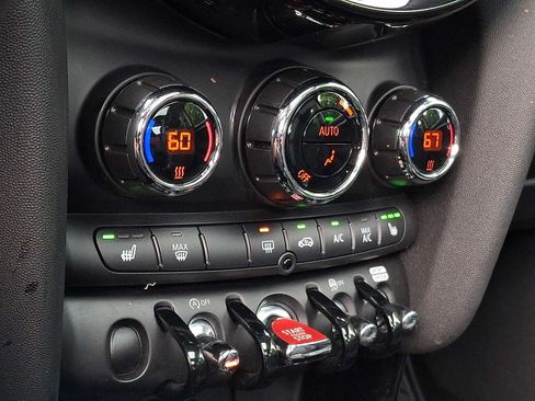 Used 2024 MINI Cooper S FWD image 14