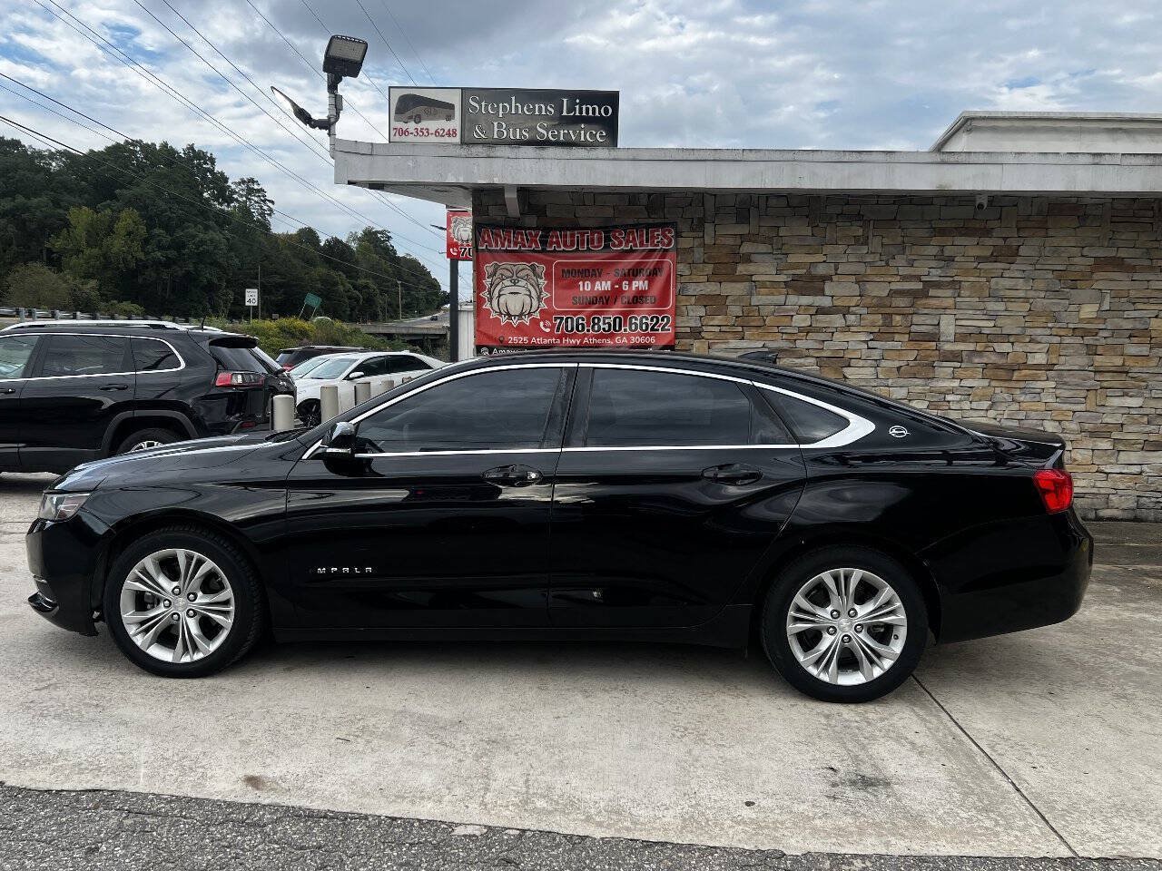 Used 2015 Chevrolet Impala LT FWD image 3