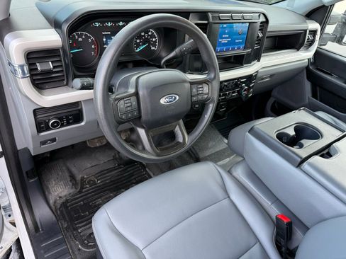 Used 2023 Ford F250 XL w/ XL Chrome Package image 11