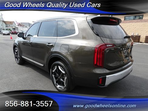 Used 2023 Kia Telluride S w/ S Sunroof Package image 7