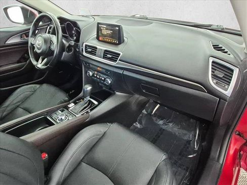Used 2018 MAZDA MAZDA3 Grand Touring FWD image 26