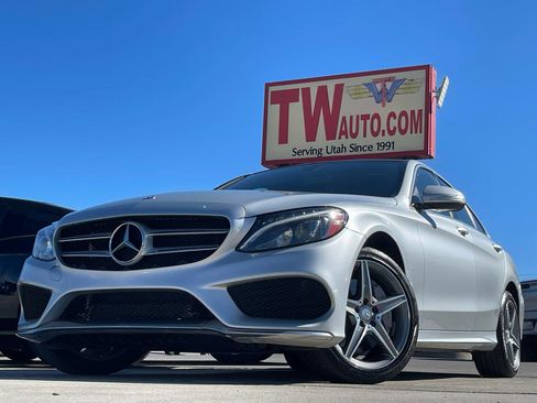 Used 2015 Mercedes-Benz C 300 4MATIC Sedan image 1