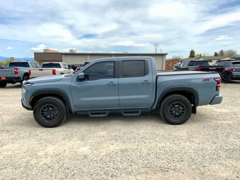 Used 2023 Nissan Frontier PRO-4X w/ Pro-4X Premium Package AWD/4WD image 2