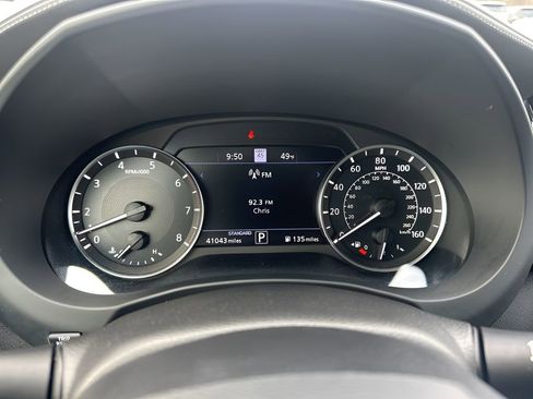 Used 2024 INFINITI QX50 Sport image 25