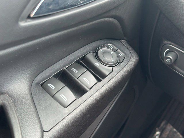 Used 2018 Chevrolet Equinox LT AWD/4WD image 31